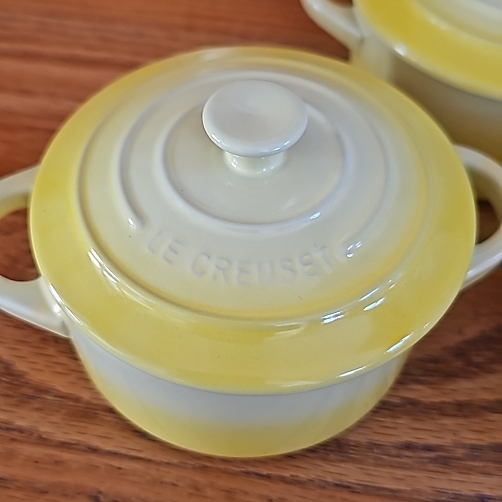 NWT Le Creuset Mini Cocottes Set of 3 CK Soleil Perfect Spring Baking & Serving - Picture 3 of 7